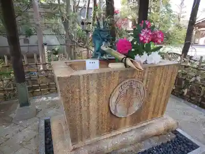 産千代稲荷神社の手水舎