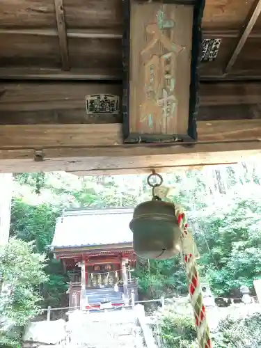 松田神社の{uncategorized: "未分類", other: "その他", undefined: "問題あり", building: "その他建物", grave: "お墓", sacred_gate: "鳥居", guardian: "狛犬", statue: "像", buddha: "仏像", history: "歴史", nature: "自然", garden: "庭園", animal: "動物", pagoda: "塔", temizu: "手水舎", mountain_gate: "山門・神門", sanctuary: "本殿・本堂", subordinate: "末社・摂社", art: "芸術", scenery: "景色", jizo: "地蔵", ema: "絵馬", goshuin: "御朱印", omikuji: "おみくじ", items: "授与品その他", amulet: "お守り", goshuincho: "御朱印帳", eats: "食事", festival: "お祭り", votive_dance: "神楽", shichigosan: "七五三参", wedding: "結婚式", experience: "体験その他", initially: "初詣", around: "周辺", anti_infection: "感染症対策"}
