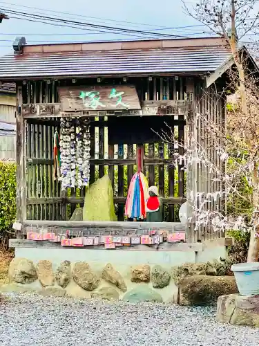 明智寺の{uncategorized: "未分類", other: "その他", undefined: "問題あり", building: "その他建物", grave: "お墓", sacred_gate: "鳥居", guardian: "狛犬", statue: "像", buddha: "仏像", history: "歴史", nature: "自然", garden: "庭園", animal: "動物", pagoda: "塔", temizu: "手水舎", mountain_gate: "山門・神門", sanctuary: "本殿・本堂", subordinate: "末社・摂社", art: "芸術", scenery: "景色", jizo: "地蔵", ema: "絵馬", goshuin: "御朱印", omikuji: "おみくじ", items: "授与品その他", amulet: "お守り", goshuincho: "御朱印帳", eats: "食事", festival: "お祭り", votive_dance: "神楽", shichigosan: "七五三参", wedding: "結婚式", experience: "体験その他", initially: "初詣", around: "周辺", anti_infection: "感染症対策"}