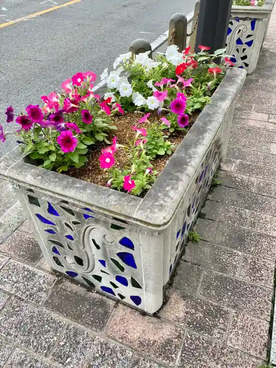 あら町諏訪神社の周辺