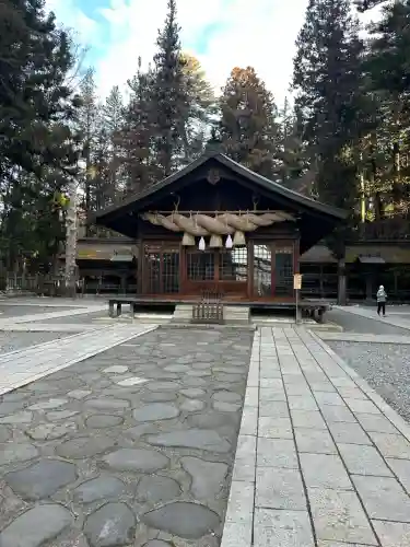 諏訪大社下社春宮(長野県)