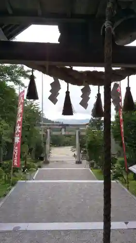 八海山尊神社の鳥居