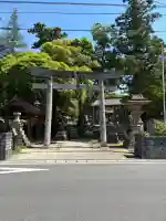 揖夜神社の{uncategorized: "未分類", other: "その他", undefined: "問題あり", building: "その他建物", grave: "お墓", sacred_gate: "鳥居", guardian: "狛犬", statue: "像", buddha: "仏像", history: "歴史", nature: "自然", garden: "庭園", animal: "動物", pagoda: "塔", temizu: "手水舎", mountain_gate: "山門・神門", sanctuary: "本殿・本堂", subordinate: "末社・摂社", art: "芸術", scenery: "景色", jizo: "地蔵", ema: "絵馬", goshuin: "御朱印", omikuji: "おみくじ", items: "授与品その他", amulet: "お守り", goshuincho: "御朱印帳", eats: "食事", festival: "お祭り", votive_dance: "神楽", shichigosan: "七五三参", wedding: "結婚式", experience: "体験その他", initially: "初詣", around: "周辺", anti_infection: "感染症対策"}