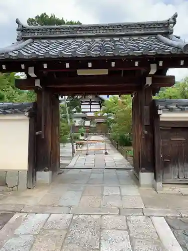 天龍寺の山門