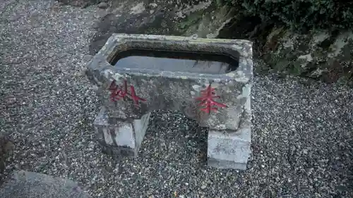 黒嶋稲荷神社の手水舎