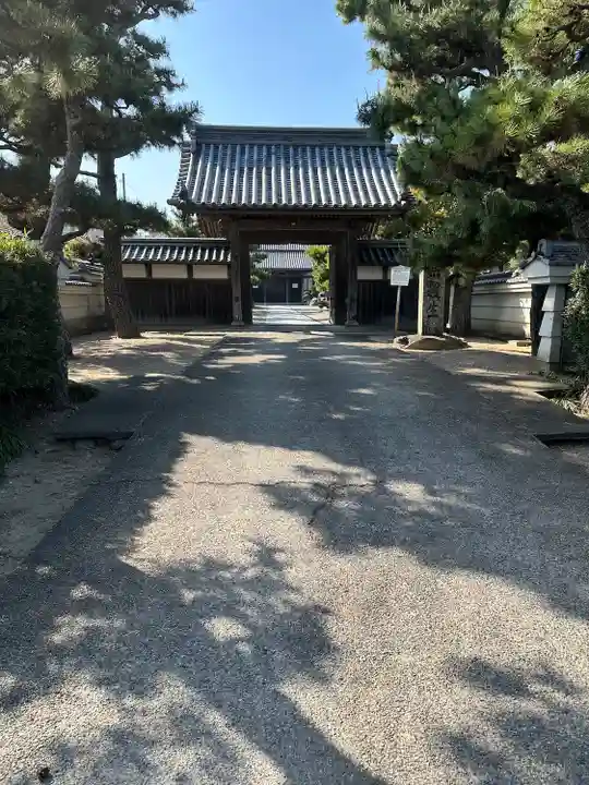 悟真寺の山門・神門