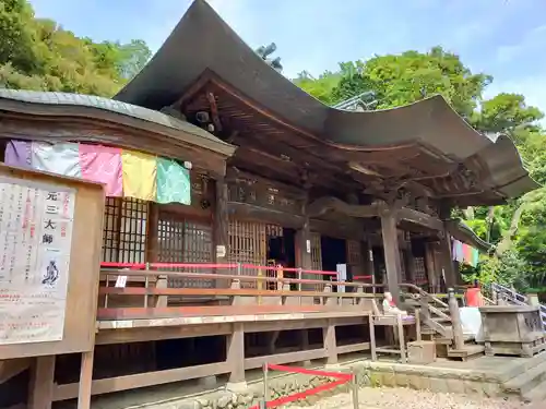 深大寺の本殿・本堂