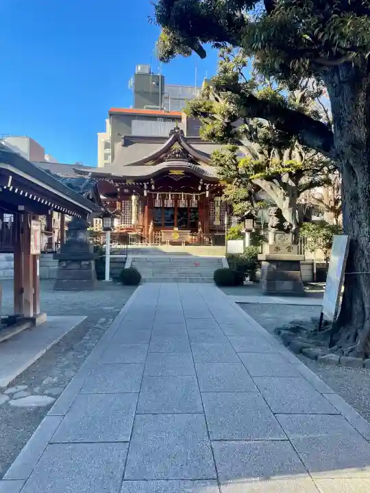 大鳥神社の{uncategorized: "未分類", other: "その他", undefined: "問題あり", building: "その他建物", grave: "お墓", sacred_gate: "鳥居", guardian: "狛犬", statue: "像", buddha: "仏像", history: "歴史", nature: "自然", garden: "庭園", animal: "動物", pagoda: "塔", temizu: "手水舎", mountain_gate: "山門・神門", sanctuary: "本殿・本堂", subordinate: "末社・摂社", art: "芸術", scenery: "景色", jizo: "地蔵", ema: "絵馬", goshuin: "御朱印", omikuji: "おみくじ", items: "授与品その他", amulet: "お守り", goshuincho: "御朱印帳", eats: "食事", festival: "お祭り", votive_dance: "神楽", shichigosan: "七五三参", wedding: "結婚式", experience: "体験その他", initially: "初詣", around: "周辺", anti_infection: "感染症対策"}