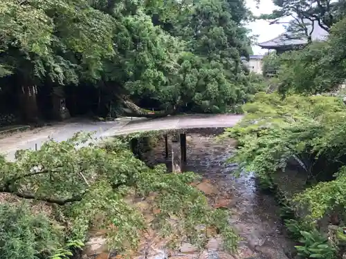 日吉大社の庭園