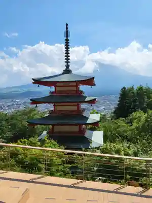 新倉富士浅間神社(山梨県)