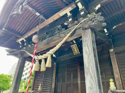 大棚・中川杉山神社(神奈川県)
