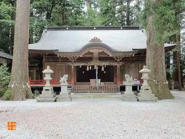 御杖神社の本殿・本堂