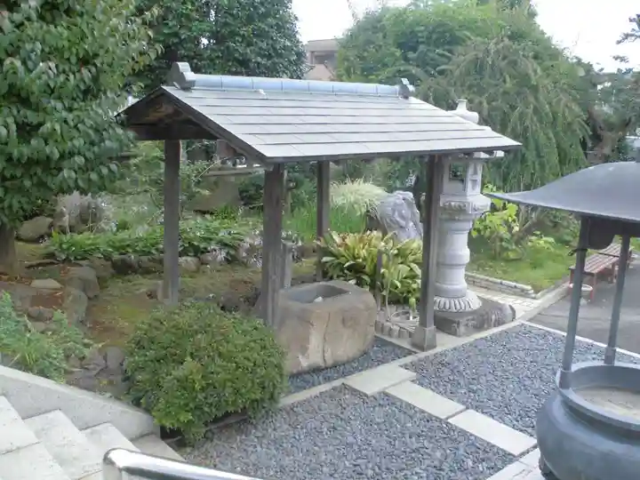 長泉寺の手水舎