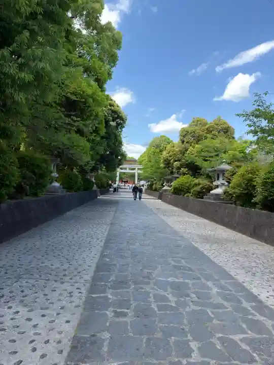 富士山本宮浅間大社の{uncategorized: "未分類", other: "その他", undefined: "問題あり", building: "その他建物", grave: "お墓", sacred_gate: "鳥居", guardian: "狛犬", statue: "像", buddha: "仏像", history: "歴史", nature: "自然", garden: "庭園", animal: "動物", pagoda: "塔", temizu: "手水舎", mountain_gate: "山門・神門", sanctuary: "本殿・本堂", subordinate: "末社・摂社", art: "芸術", scenery: "景色", jizo: "地蔵", ema: "絵馬", goshuin: "御朱印", omikuji: "おみくじ", items: "授与品その他", amulet: "お守り", goshuincho: "御朱印帳", eats: "食事", festival: "お祭り", votive_dance: "神楽", shichigosan: "七五三参", wedding: "結婚式", experience: "体験その他", initially: "初詣", around: "周辺", anti_infection: "感染症対策"}