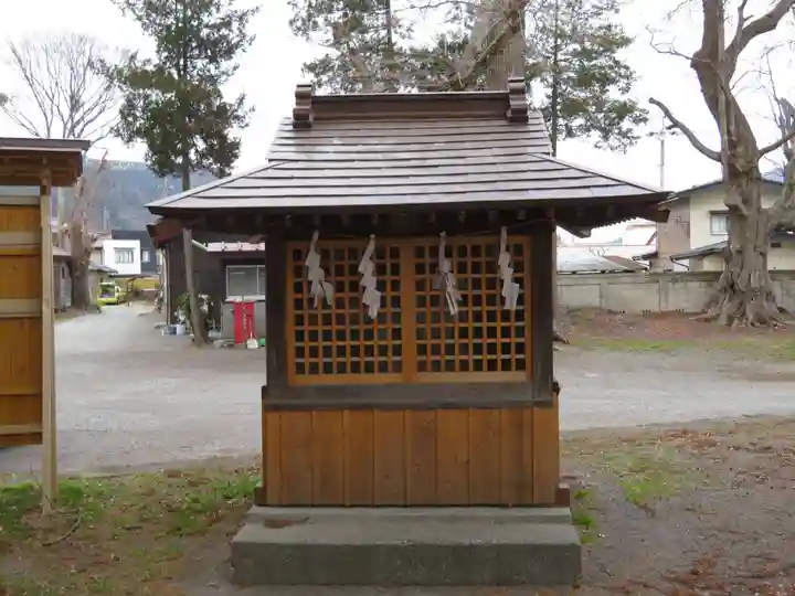 小室浅間神社の末社・摂社