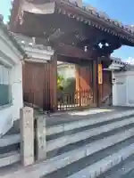 九應寺(九応寺)の山門・神門