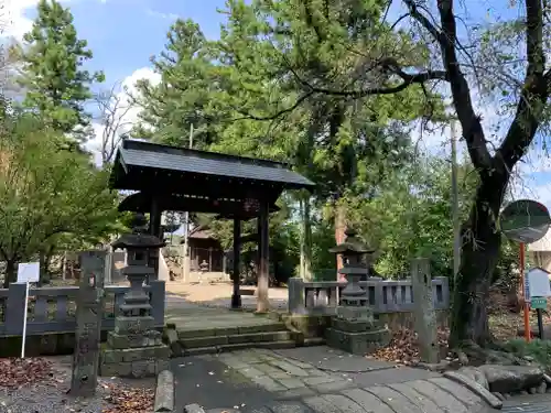 熊野神社の山門