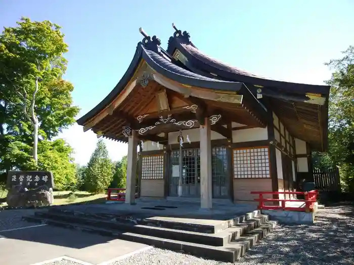 早来神社の本殿