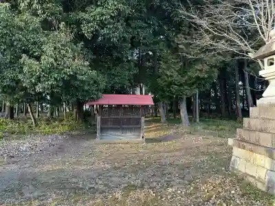 成海神社(羽黒八幡宮)の{uncategorized: "未分類", other: "その他", undefined: "問題あり", building: "その他建物", grave: "お墓", sacred_gate: "鳥居", guardian: "狛犬", statue: "像", buddha: "仏像", history: "歴史", nature: "自然", garden: "庭園", animal: "動物", pagoda: "塔", temizu: "手水舎", mountain_gate: "山門・神門", sanctuary: "本殿・本堂", subordinate: "末社・摂社", art: "芸術", scenery: "景色", jizo: "地蔵", ema: "絵馬", goshuin: "御朱印", omikuji: "おみくじ", items: "授与品その他", amulet: "お守り", goshuincho: "御朱印帳", eats: "食事", festival: "お祭り", votive_dance: "神楽", shichigosan: "七五三参", wedding: "結婚式", experience: "体験その他", initially: "初詣", around: "周辺", anti_infection: "感染症対策"}
