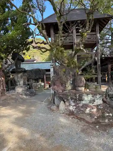 石手寺の庭園