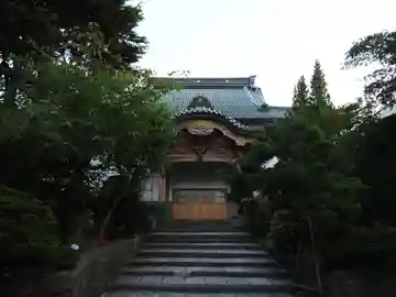 実行寺の本殿・本堂