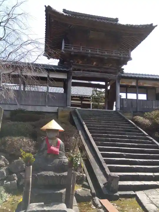 万慶寺の山門・神門