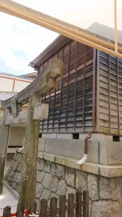若八幡宮の鳥居