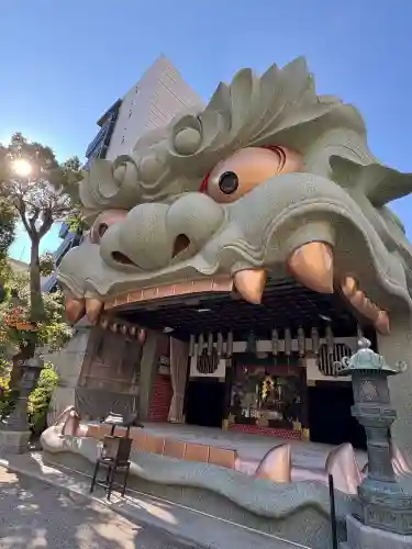 難波八阪神社の{uncategorized: "未分類", other: "その他", undefined: "問題あり", building: "その他建物", grave: "お墓", sacred_gate: "鳥居", guardian: "狛犬", statue: "像", buddha: "仏像", history: "歴史", nature: "自然", garden: "庭園", animal: "動物", pagoda: "塔", temizu: "手水舎", mountain_gate: "山門・神門", sanctuary: "本殿・本堂", subordinate: "末社・摂社", art: "芸術", scenery: "景色", jizo: "地蔵", ema: "絵馬", goshuin: "御朱印", omikuji: "おみくじ", items: "授与品その他", amulet: "お守り", goshuincho: "御朱印帳", eats: "食事", festival: "お祭り", votive_dance: "神楽", shichigosan: "七五三参", wedding: "結婚式", experience: "体験その他", initially: "初詣", around: "周辺", anti_infection: "感染症対策"}