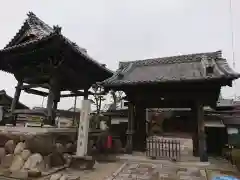 浄信寺の山門