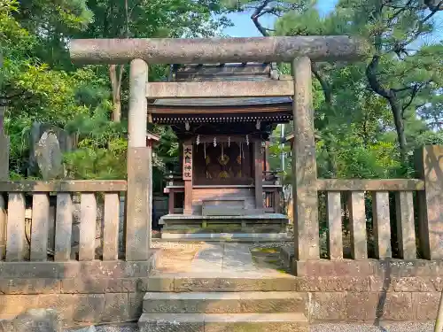 意富比神社の末社・摂社