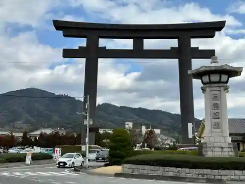 大神神社の鳥居