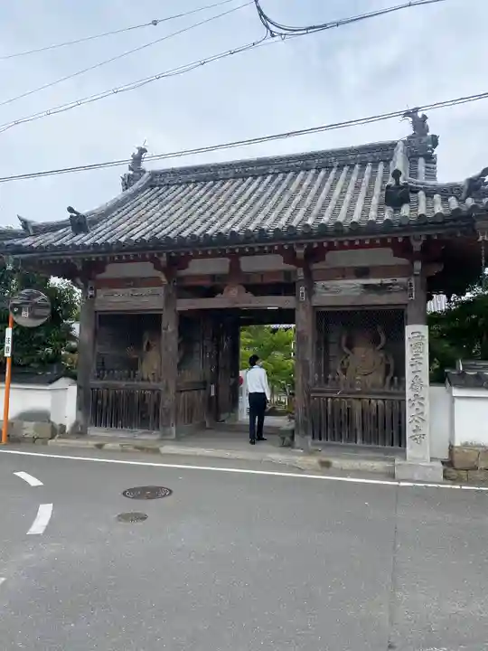 穴太寺の山門・神門