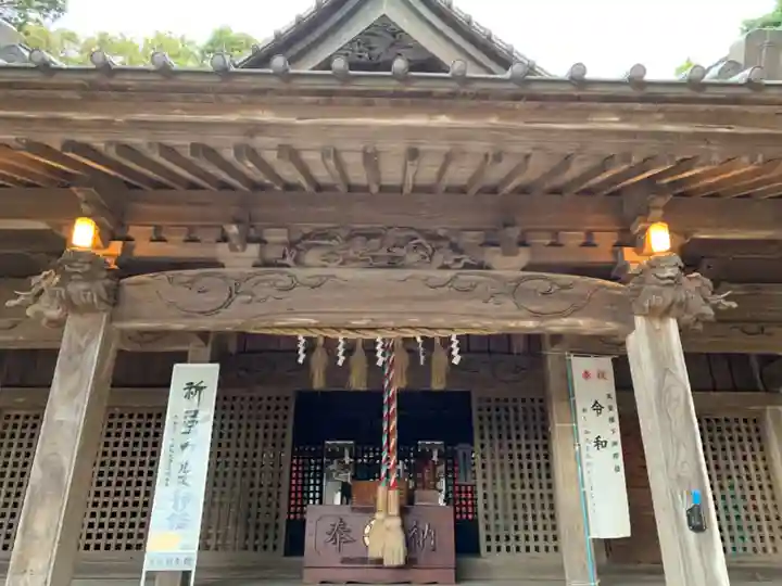 吾妻神社の本殿・本堂