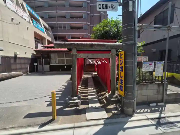 鐘塚稲荷神社(埼玉県)