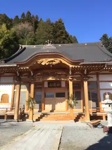 鶏足院の本殿・本堂