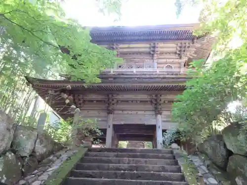 泰寧寺の山門