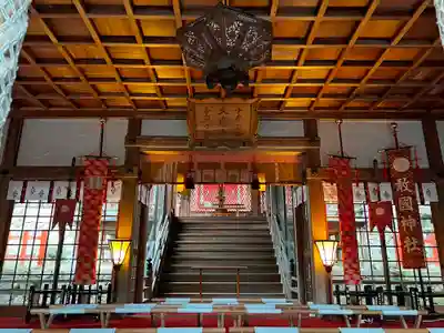 敢國神社の本殿・本堂