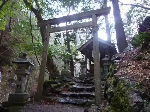  川上山若宮八幡宮の鳥居