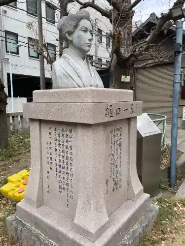 千束稲荷神社の{uncategorized: "未分類", other: "その他", undefined: "問題あり", building: "その他建物", grave: "お墓", sacred_gate: "鳥居", guardian: "狛犬", statue: "像", buddha: "仏像", history: "歴史", nature: "自然", garden: "庭園", animal: "動物", pagoda: "塔", temizu: "手水舎", mountain_gate: "山門・神門", sanctuary: "本殿・本堂", subordinate: "末社・摂社", art: "芸術", scenery: "景色", jizo: "地蔵", ema: "絵馬", goshuin: "御朱印", omikuji: "おみくじ", items: "授与品その他", amulet: "お守り", goshuincho: "御朱印帳", eats: "食事", festival: "お祭り", votive_dance: "神楽", shichigosan: "七五三参", wedding: "結婚式", experience: "体験その他", initially: "初詣", around: "周辺", anti_infection: "感染症対策"}