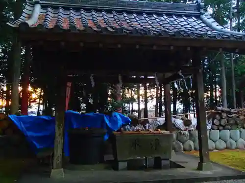 加茂神社の手水