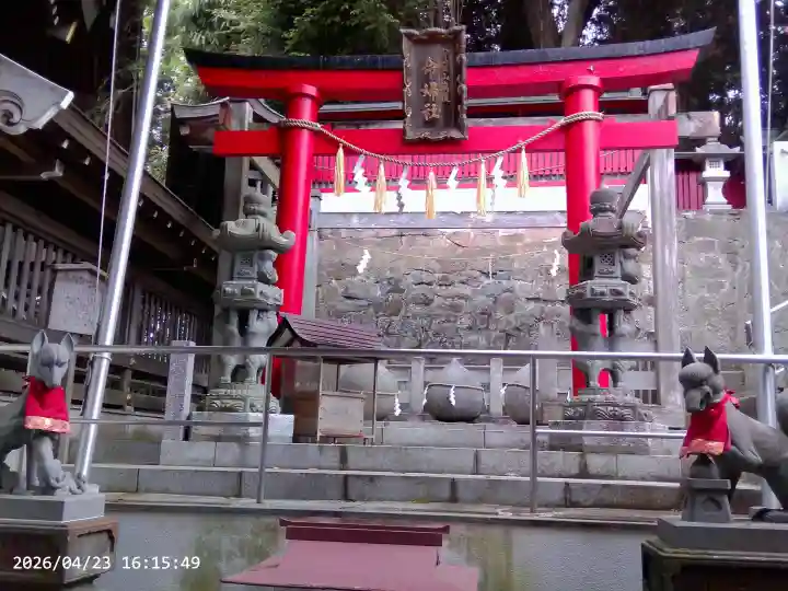 竹駒神社の{uncategorized: "未分類", other: "その他", undefined: "問題あり", building: "その他建物", grave: "お墓", sacred_gate: "鳥居", guardian: "狛犬", statue: "像", buddha: "仏像", history: "歴史", nature: "自然", garden: "庭園", animal: "動物", pagoda: "塔", temizu: "手水舎", mountain_gate: "山門・神門", sanctuary: "本殿・本堂", subordinate: "末社・摂社", art: "芸術", scenery: "景色", jizo: "地蔵", ema: "絵馬", goshuin: "御朱印", omikuji: "おみくじ", items: "授与品その他", amulet: "お守り", goshuincho: "御朱印帳", eats: "食事", festival: "お祭り", votive_dance: "神楽", shichigosan: "七五三参", wedding: "結婚式", experience: "体験その他", initially: "初詣", around: "周辺", anti_infection: "感染症対策"}