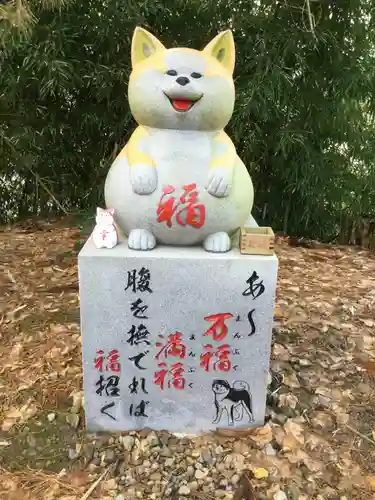 鹿角八坂神社の狛犬