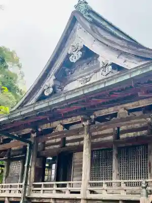 青岸渡寺の{uncategorized: "未分類", other: "その他", undefined: "問題あり", building: "その他建物", grave: "お墓", sacred_gate: "鳥居", guardian: "狛犬", statue: "像", buddha: "仏像", history: "歴史", nature: "自然", garden: "庭園", animal: "動物", pagoda: "塔", temizu: "手水舎", mountain_gate: "山門・神門", sanctuary: "本殿・本堂", subordinate: "末社・摂社", art: "芸術", scenery: "景色", jizo: "地蔵", ema: "絵馬", goshuin: "御朱印", omikuji: "おみくじ", items: "授与品その他", amulet: "お守り", goshuincho: "御朱印帳", eats: "食事", festival: "お祭り", votive_dance: "神楽", shichigosan: "七五三参", wedding: "結婚式", experience: "体験その他", initially: "初詣", around: "周辺", anti_infection: "感染症対策"}