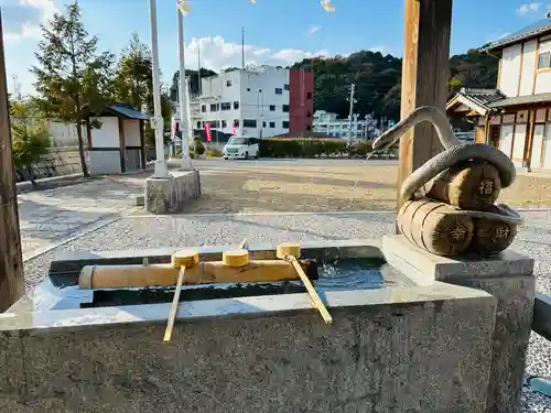 岩国白蛇神社の手水舎