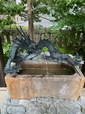  六本木天祖神社の手水舎