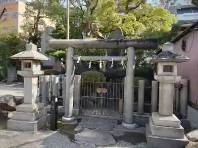 難波八阪神社の末社・摂社