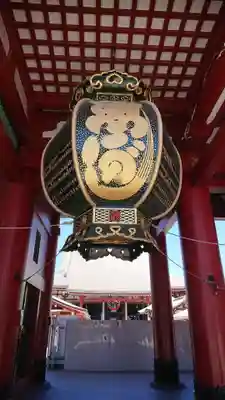 浅草寺の山門・神門