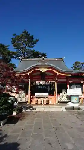 東伏見稲荷神社の本殿・本堂