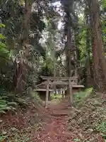 諏訪神社の鳥居