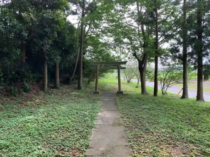 根方神社の鳥居